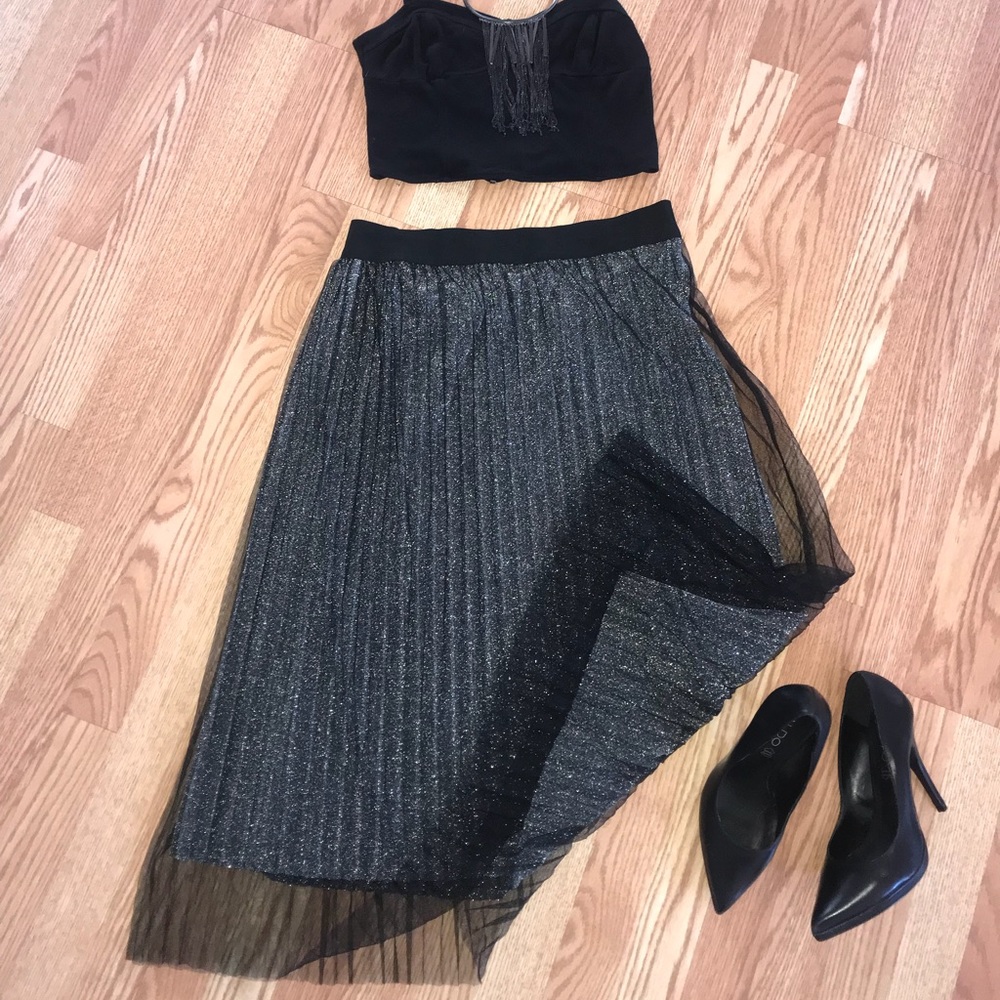 Sparkly mesh skirt l 💎